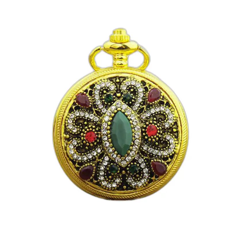 Elegante reloj con collar de oro adornado con elegantes piedras preciosas y gemas.