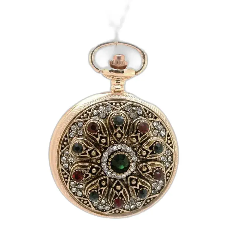 Reloj collar adornado con diamantes y piedras preciosas con elegante mecanismo de cuarzo.