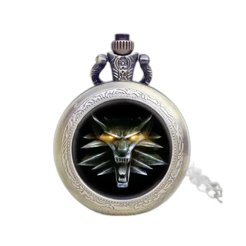Reloj Collar Lobo Metálico con Fuelle de Bronce con solapa protectora decorada con un lobo