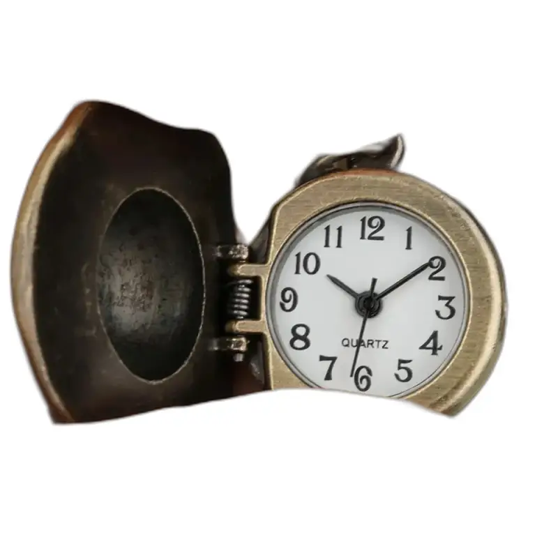 Reloj original con collar y sombrero de bronce con tapa de bronce con bisagras.